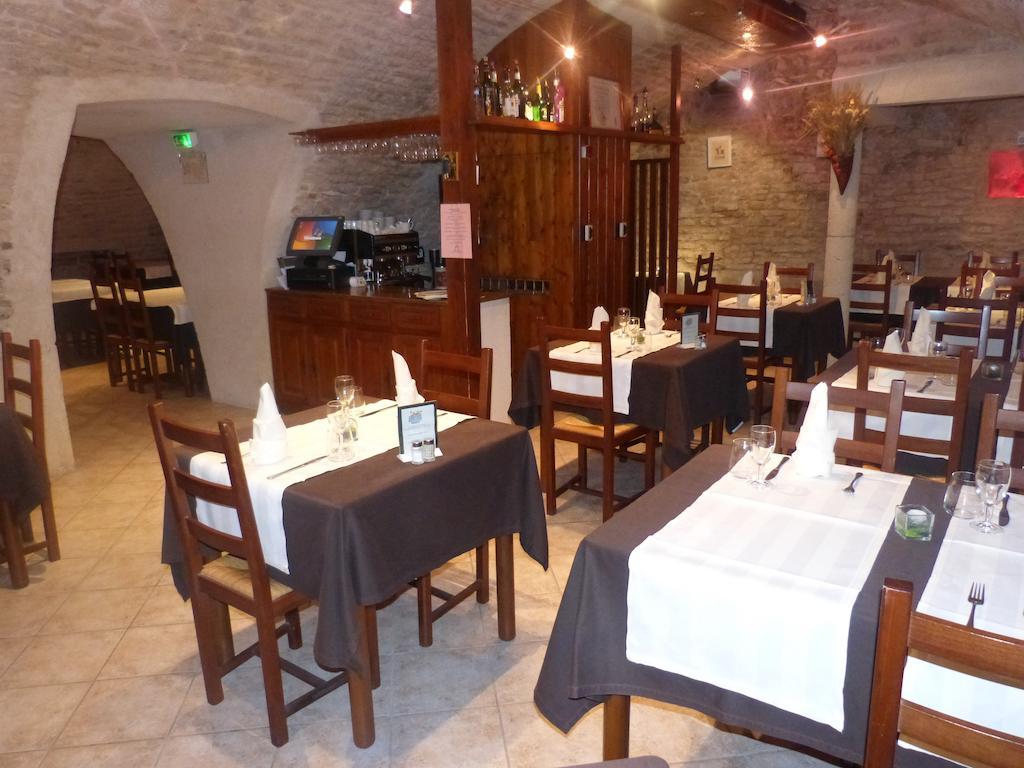 东荣酒店 Champlitte-et-le-Prélot 外观 照片