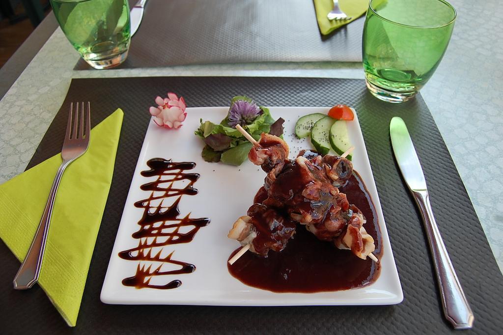 东荣酒店 Champlitte-et-le-Prélot 外观 照片