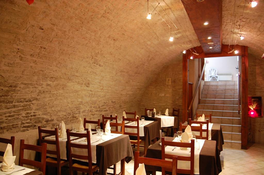 东荣酒店 Champlitte-et-le-Prélot 外观 照片
