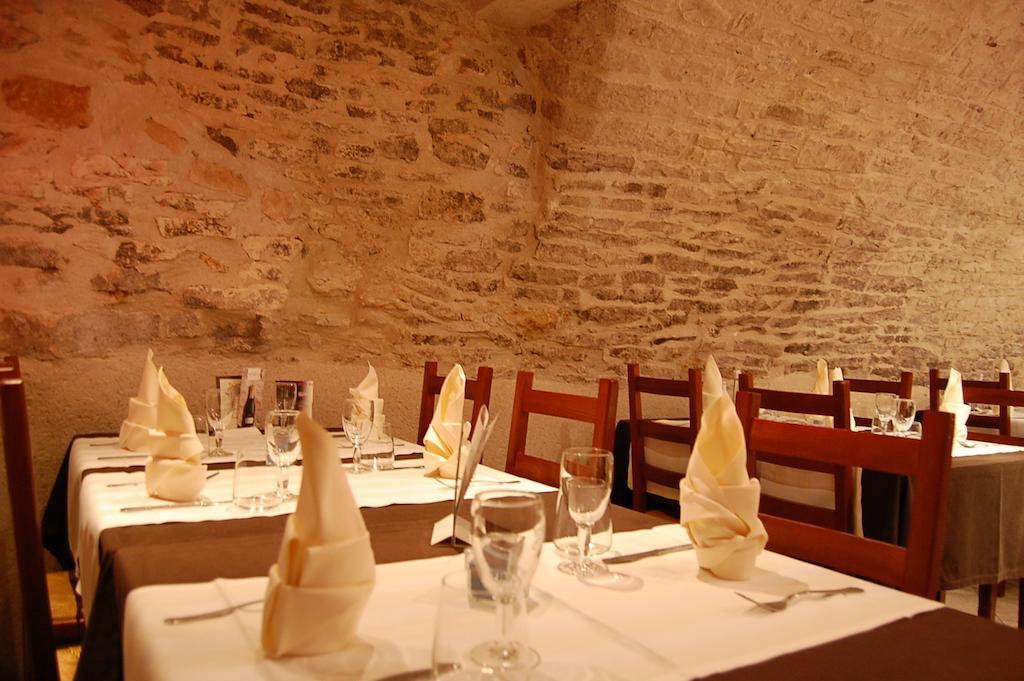 东荣酒店 Champlitte-et-le-Prélot 外观 照片